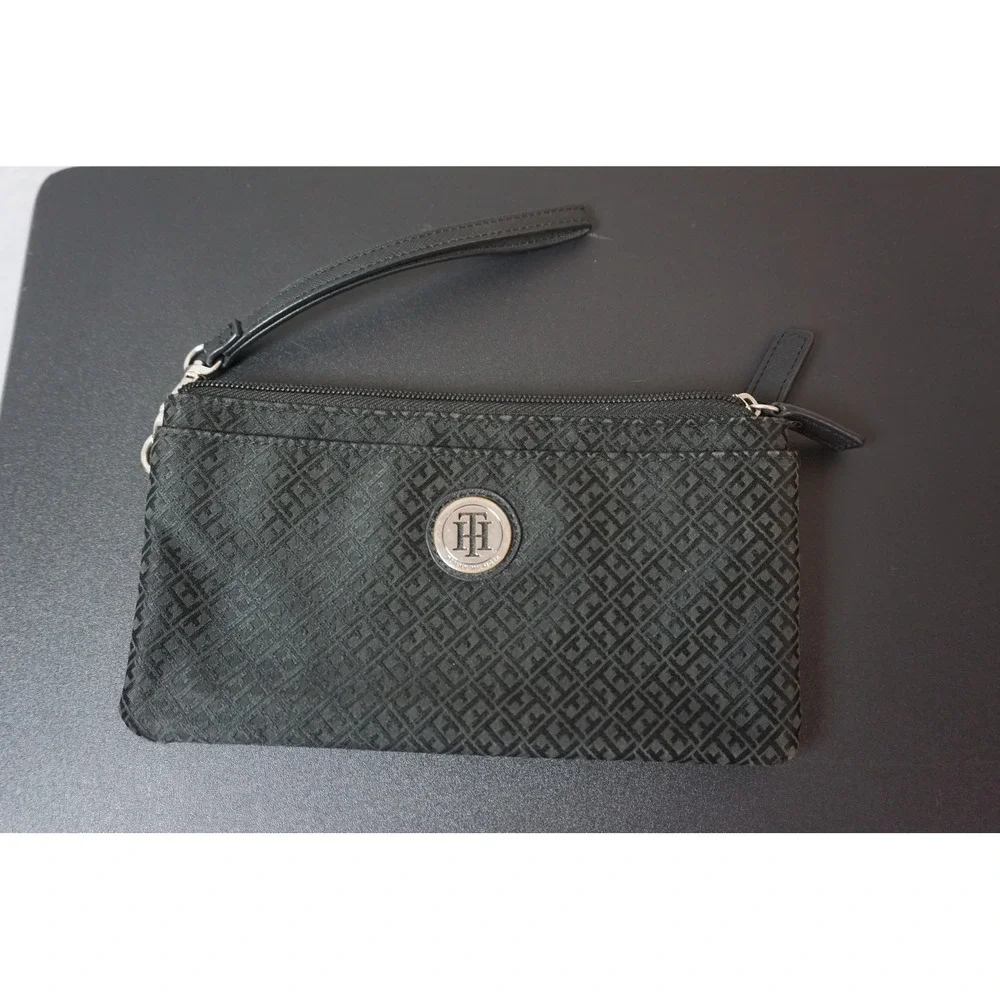 Tommy Hilfiger Black Monogram Jacquard Double Zip Wristlet Wallet Clutch